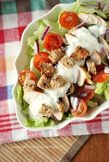 Sałatka z kurczakiem curry ...