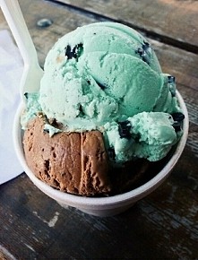 Tęsknię tak bardzo <3 moje ulubione miętowe i czekoladowe! A wy za jakimi smakami z lata tęsknicie? :*