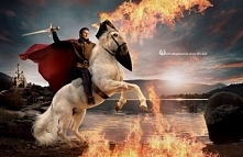 Bajeczny gwiazdozbiór w nowej serii Annie Leibovitz 
David Beckham jako Książe Filip (“Śpiąca Królewna”)