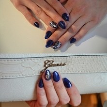 Azjatyckie wzorki 
Paznokcie Hybrydowe - By Karolina