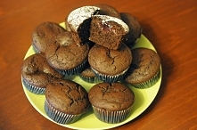 Korzenne muffinki ze śliwkami