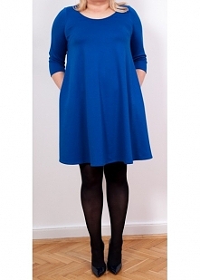 WIOSNA/LATO 2016- CHABER/KOBALT

Rozkloszowana sukienka
Fason kryjący niedoskonałości figury
Kieszenie w szwach
Piękny, twarzowy odcień kobaltu