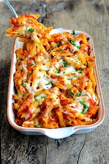 If you’re looking for a quick way to turn dinner into an Italian classic, try our recipe for Cheesy Baked Ziti.