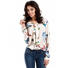 Zwiewna bluzka z wiązaną plisą przy dekolcie. Długie rękawy zapinane na mini napy. Wzór w kolorowe motyle. Hit tego sezonu!