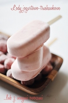 Lody jogurtowo-truskawkowe 


Składniki:

260 ml świeżej śmietany, osłodzonej,

100 g jogurtu greckiego (nie używać jogurtu z chudego mleka),

15 g truskawek, pokrojonych w kawa...