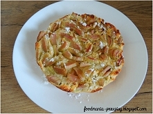 CIASTO KOKOSOWE Z RABARBAREM