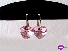 Piękne różowe kolczyki wiszące serca :) Możliwość zamówienia w wielu kolorach :) 

Dostępne po kliknięciu w zdjęcie lub na modoway.pl :)