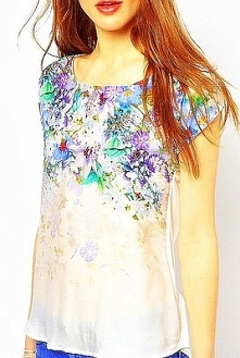 Po kliknięciu na zdjęcie przenosi do sklepu