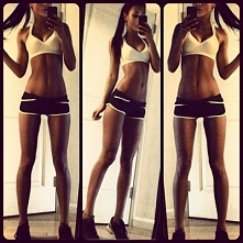 Dziewczyny!
Jakie polecacie ćwiczenia na nogi  szczególnie na górną część ud? Mimo tego, że biegam codziennie po 10 k to mimo to moje nogi wyszczuplają się bardzo powoli i chce ...