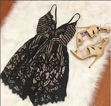 sprzedam nowy kombinezon rozmiar z metki s ale na xs też bedzie dobry 50 zl + wysyłka kinga.snk@interia.pl