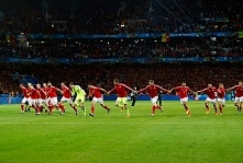 Walia - Belgia

3 : 1

No i Walia w półfinałach. Przyznam szczerze: zaskoczona jestem.