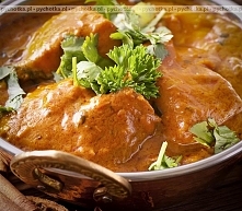 Piersi kurczaka w sosie curry