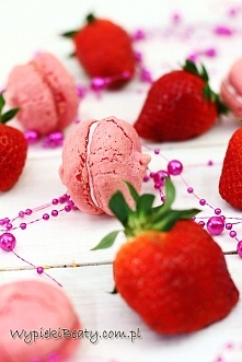 Makaroniki truskawkowe - Wypieki Beaty