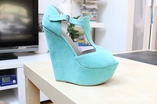 Nowy nabytek :) Czekają na wesele , które już niedługo ...