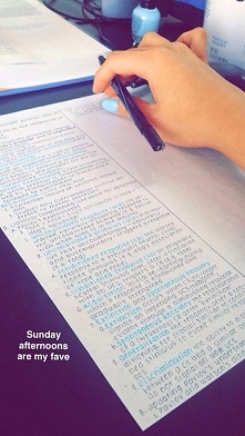 a ja jakoś nie przepadam za niedzielnymi popołudniami ;/