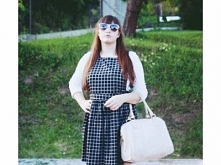 WAŻKOWA : BLACK AND WHITE MRS. CHECK