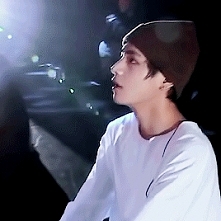 V (Kim Taehyung) <3