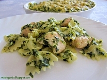 ZAPIEKANKA MAKARONOWA Z KUR...