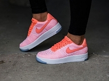 Nike Air Force 1 Flyknit Lo...