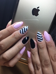 paznokcie hybrydowe indigo