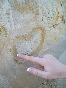 Moje naturalne pazurki :) oj chciałabym znów takie mieć..