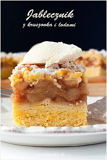 Jabłecznik na kruchym cieście