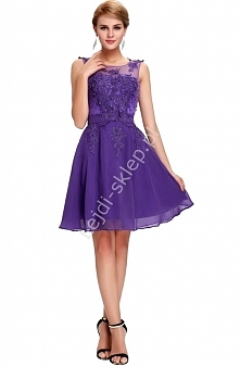 Fioletowa sukienka na wesele