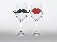 Kieliszki do wina idealne dla kreatywnej Pary Młodej. Propozycja PartyTajm dla Państwa Młodych.