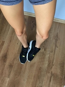 adidas zx flux nowki sztuki!! :D dziś 1 km biegu i 10 min z gym break, tak malutko dziś bo kiedyś trzeba odpocząć od ćwiczeń chociaż na troszkę :)