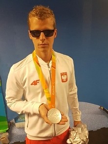 Kielecki pływak Wojciech Makowski ze srebrnym medalem!!!