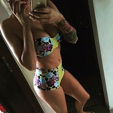 kostium z noshame.pl