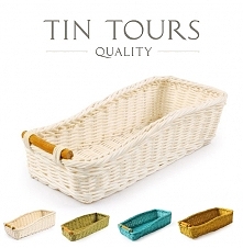 Koszyk rattanowy od koszyki.net.pl idealny do podawania sztućców i pieczywa do posiłku.