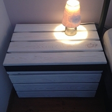 stolik nocny skrzynka drewniana