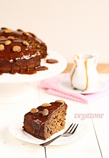 ciasto daktylowe polewą toffi