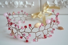 Ślubny wianek w złoto-różowym kolorem. Jadeity i Swarovski.