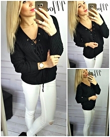 Czarny sweterek LAURA <3 
Kliknij w zdjęcie by przejść do sklepu :-)