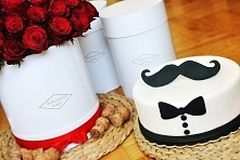 Kwiaty w pudełkach.