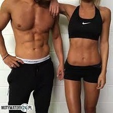 >To mogłabym być ja, ale nie mam chłopaka, a mam nadwadę...<
Takie śmieszne 