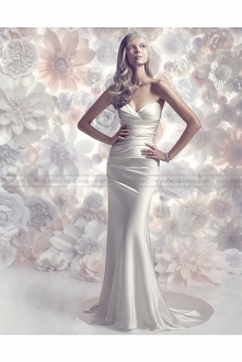 CB Couture Bridal Gown B096