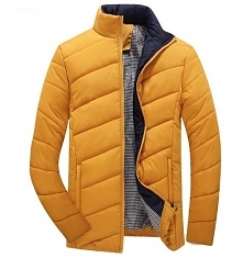 Musztardowa kurtka. Kolor jesieni. Bardzo modny. Klik w zdjęcie.