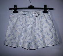 Dół piżamy :) Spodenki uszyte ze starej pościeli :) Zapraszam do polubienia Laylie na fb :)