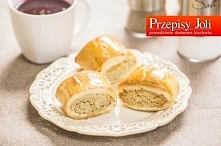 PASZTECIKI Z MIĘSEM - pyszne, mięsne paszteciki, które po upieczeniu podaje z barszczykiem :) Idealne na chłodny dzień :)