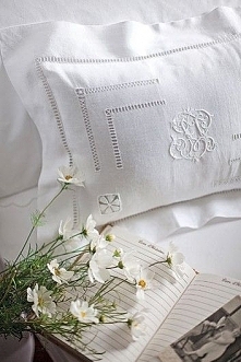 dekoracyjne poduszki w domu, poduszki na kanapę, poduszki do sypialni, poduszki na krzesła, poszewki na poduszki