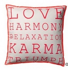 dekoracyjne poduszki w domu...