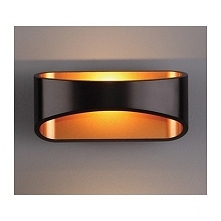 Nowoczesny kinkiet, lampa ścienna, która doskonale nadaje subtelny klimat w każdym pomieszczeniu. Jej ciekawy kształt oraz nowoczesne kolory idealnie współgrają z nowoczesnymi w...