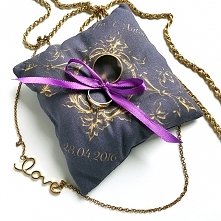 Poduszeczka na obrączki ślubne "Złotem Zdobiona"