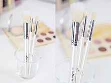 GlamBrush pod moją lupą! jak sprawdzają się te pędzle? Czy warto je kupić? Dowiecie się po kliknięciu w zdjęcie :)