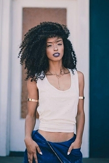 Fryzury afro - czy będą hitem kolejnego sezonu?