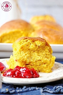 Puszyste bułeczki dyniowe - Wypieki Beaty