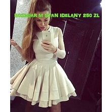 sprzedam rozmiar m 250 zł